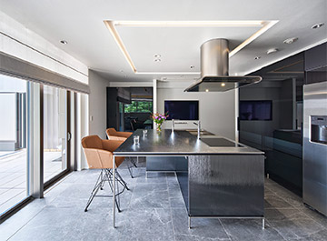 ダイニングを兼ねたキッチンに